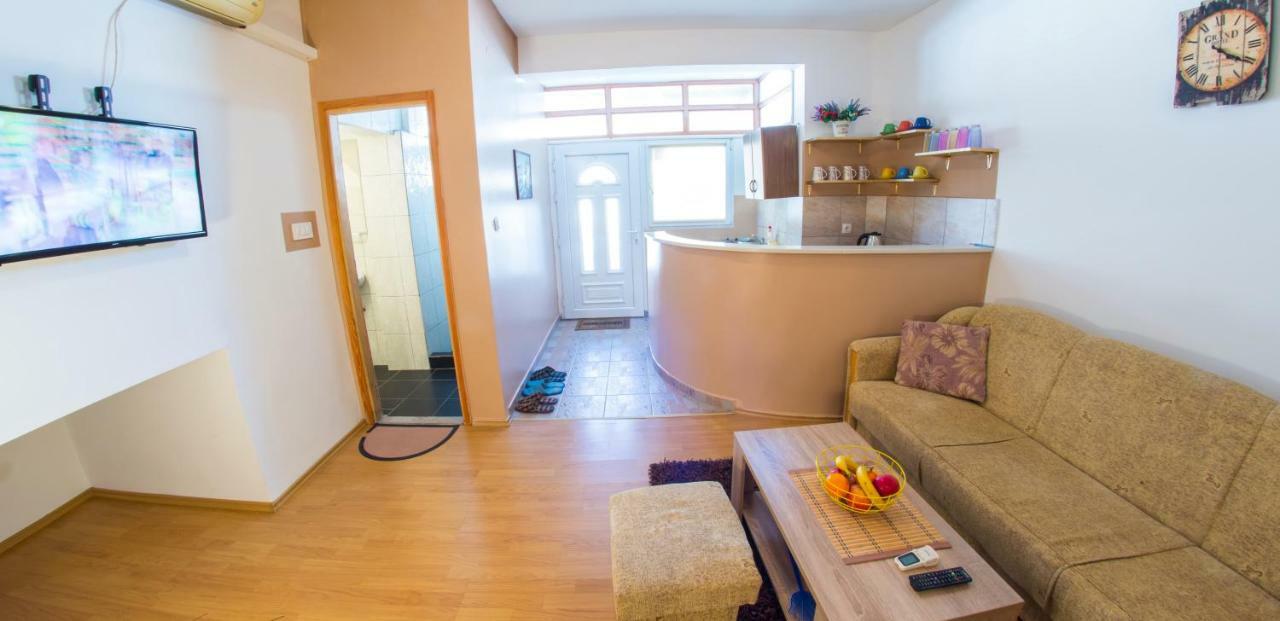 Apartment Elegant Mostar Exterior photo